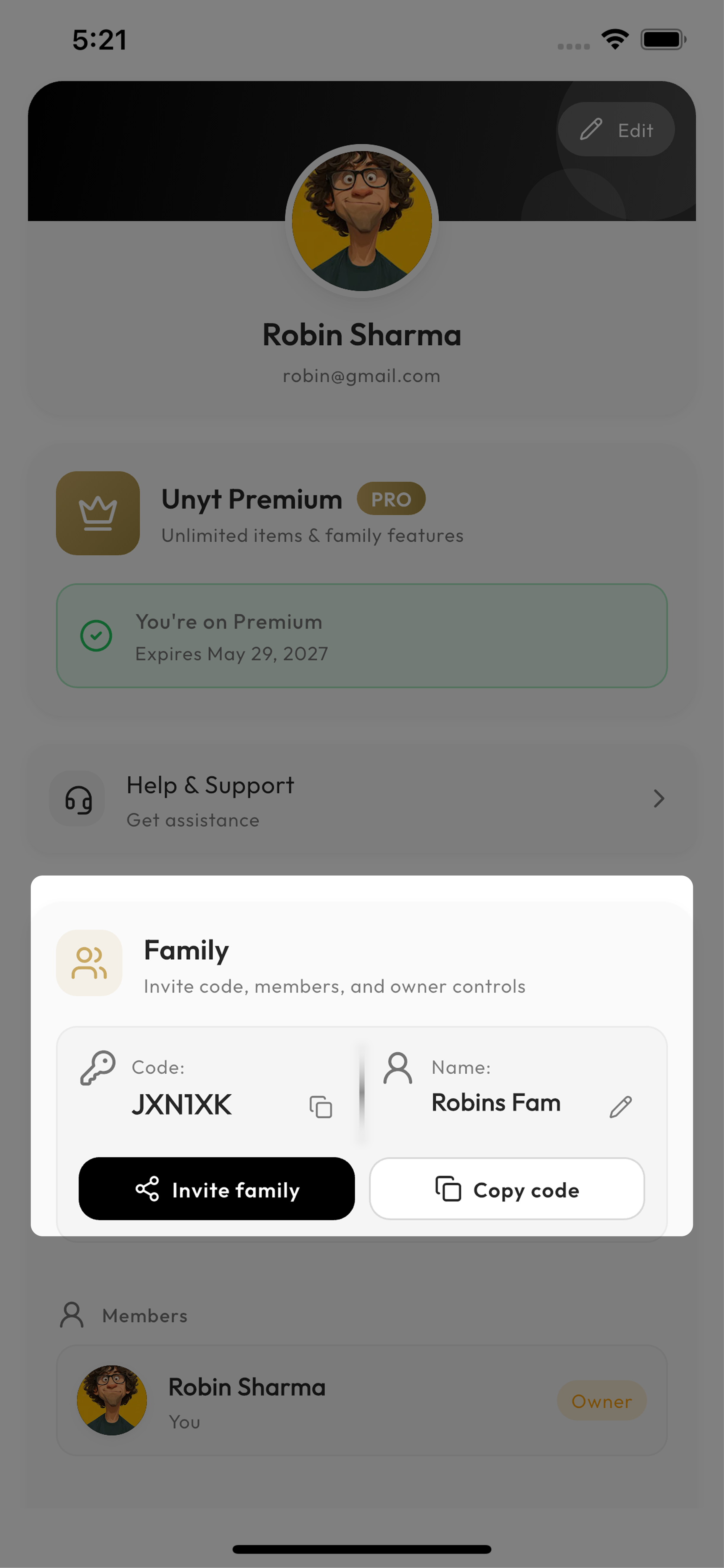 Unyt family screen showing the invite code, Premium status and household members